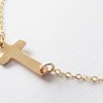 Sideways Cross Bracelet, 14kt Gold ..